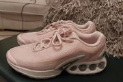 Nike size 4 perfect immaculate were 120