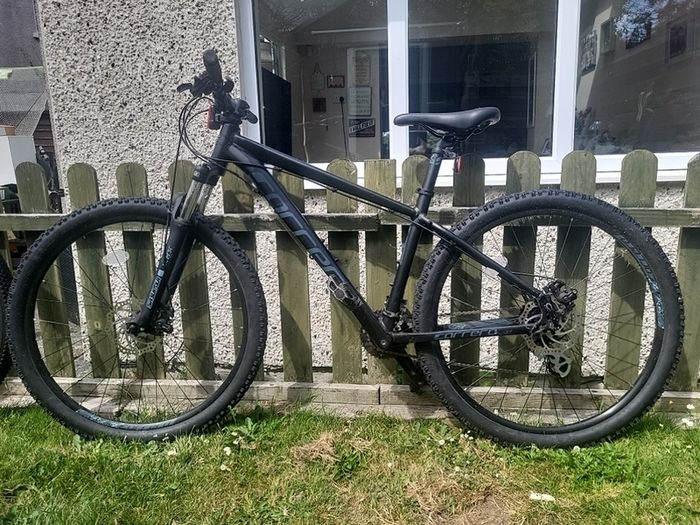 Carrera Premuim Mountain Bike 27,5