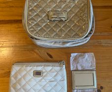Guess Cosmetic Bag