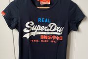 Superdry t-shirt / top for women / ladies in very good condition.  Size: XS.