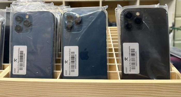 iPhone Stock Available | Used & Fully Tested | Prices From 149 | Phoney Tech Navan