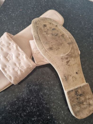 womens slippers