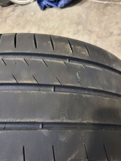 Michelin Pilot Sport 4s 285/30 ZR21