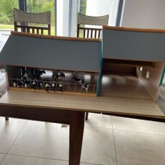 Toy Cattle Shed