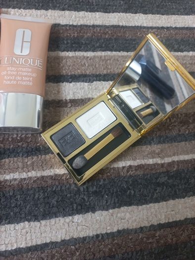 make up budle