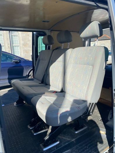 VW 2006 Caravelle
