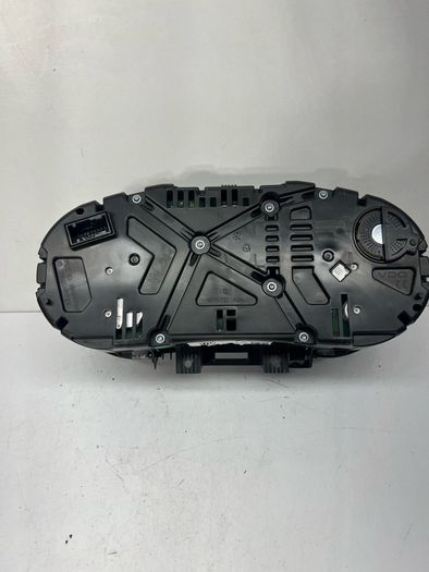 2015 Volkswagen Polo Instrument Cluster 6c0920740 A2l6b7s