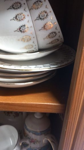 18 Piece Queen Ann China Tea Set