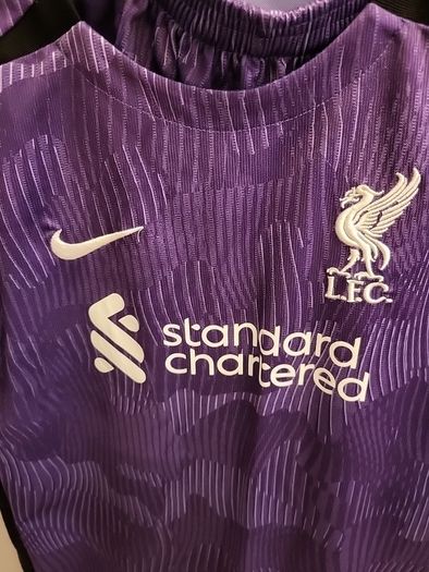 liverpool kits x3