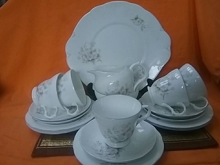 China 18 PieceTeaset