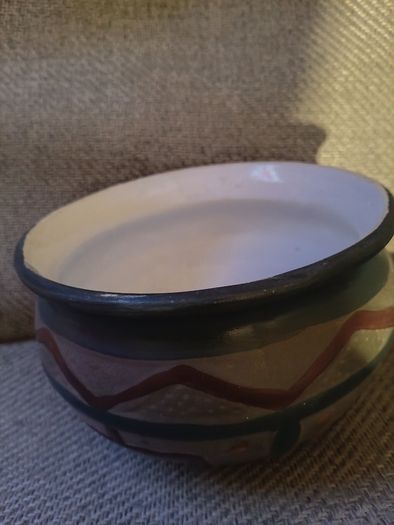 Ceramic bowl