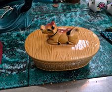 Butter dish