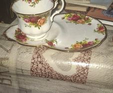 Royal Albert Old Country Roses Tennis plate Teacup and Saucer, Postage available or Collection,