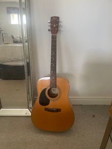 Left Hand Guitar