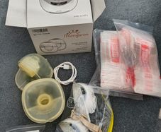 Wearable Brestpump and storage bags