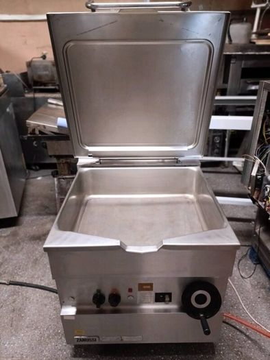 Zanussi bratt pan