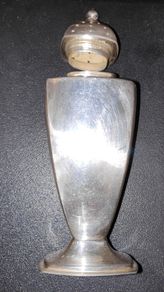Vintage EPNS Art Deco style pepper shaker , H 11,4 cm
