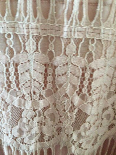 Gorgeous lace occasional dress size 14, brand new