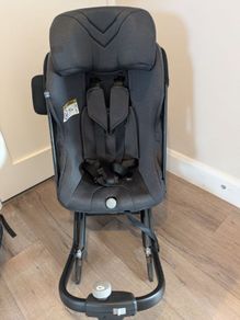 Axkid One 2 Car Seat