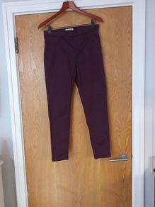 M&S Plum Short Length  Jeggins.  S.12