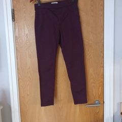 M&S Plum Short Length  Jeggins.  S.12