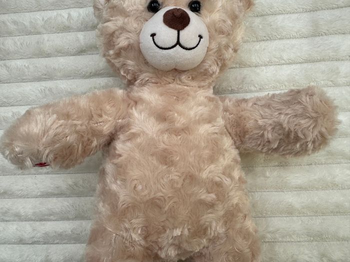 Build-a-Bear Workshop Happy Hugs IV Teddy Bear Plush Stuffed Animal approx. 17" Please see photos