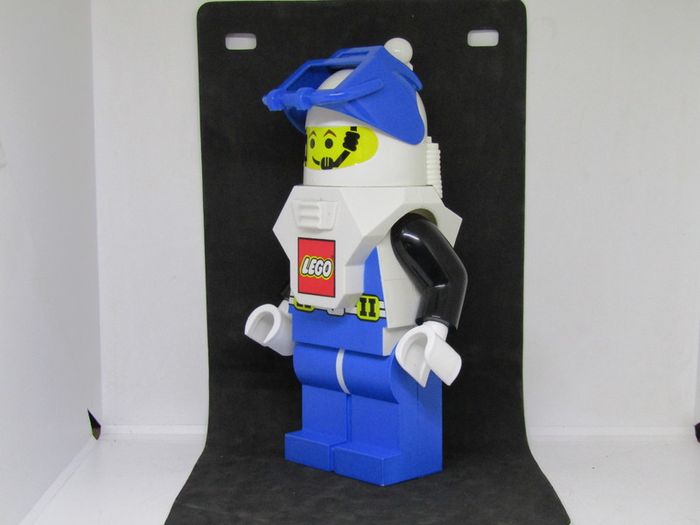 Very Rare Vintage Lego Grosvenor Aquazone Divers Blue And White Large Figure 27cm High 12" Tall Lego Bubble Bath Bath Foam Still Full Condition Very Good Original Condition As Pictured Never Used From Old Stock Height 27cm Year Released 1997 With Original
