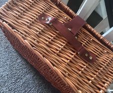 Picnic basket
