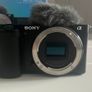 Sony Alpha ZV-E10 APS-C Mirrorless Camera Image 4