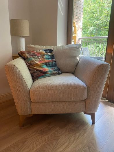 Cream / Beige Armchair in Excellent Condition