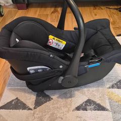 Joie i-Juva 0+ car seat
