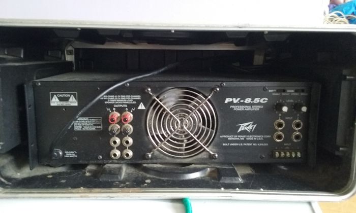 Peavey power amp
