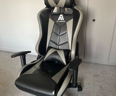 gaming chair