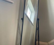Lomg standing mirror