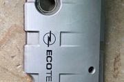 Aopel Vectra, Zafira, Meriva 1.8 1.6 Ecotec engine cover