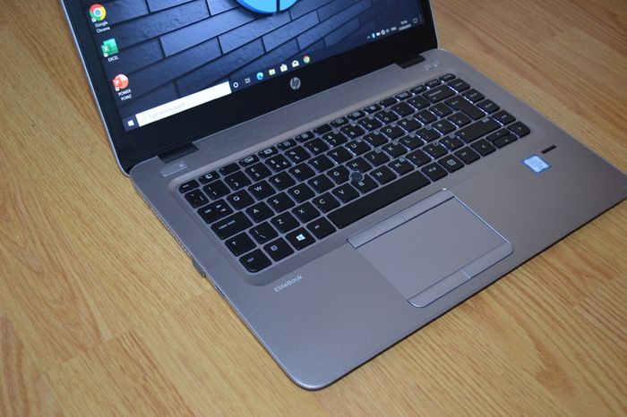 HP EliteBook 840 Intel Core i5 DDR4 Full HD Laptop with Microsoft Office