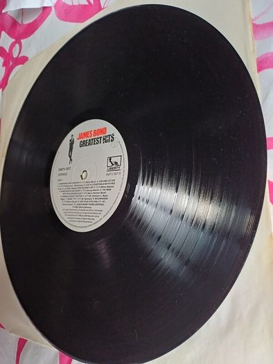 The Best of James Bond 007 on Vinyl