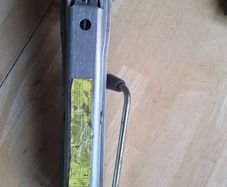 Audi A4 (BG3) OEM emergency scissor jack
