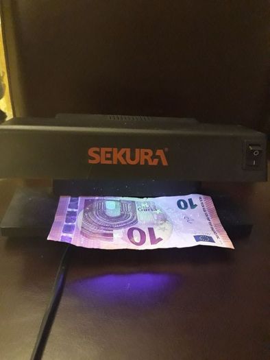 Money Detector