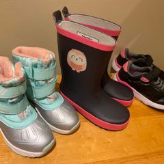 Girl shoes