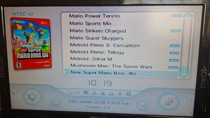 Modded Nintendo Wii with games 64GB SD