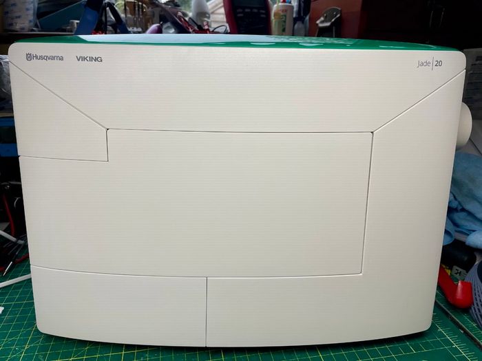 Huskvarna Viking Jade 20 Sewing Machine - As new - Serviced - Premium machine
