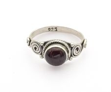 925 Vintage Sterling Silver Garnet Spiral Ring