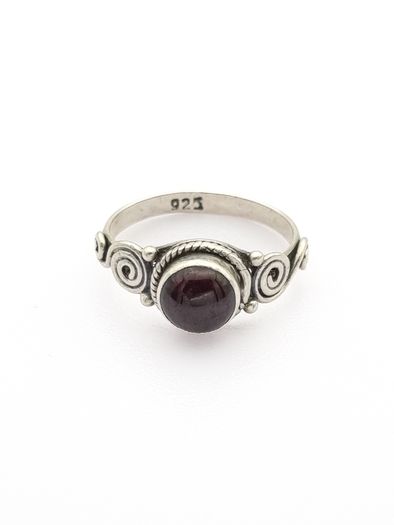 925 Vintage Sterling Silver Garnet Spiral Ring