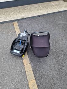 maxi cosy car seat and isofix base