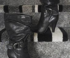 Black Leather  Boots (size 4/eu37)