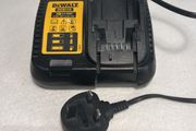 Dewalt Dcb115 Charger