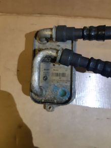 Bmw 5 Series E60 E61 '04 525i M54 B25 Engine Oil Cooler 7519213