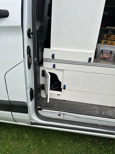 Ford Transit Custom 211