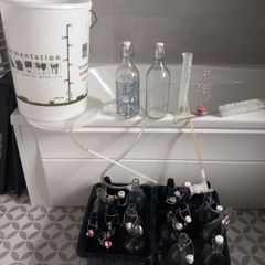 Beer brewing set